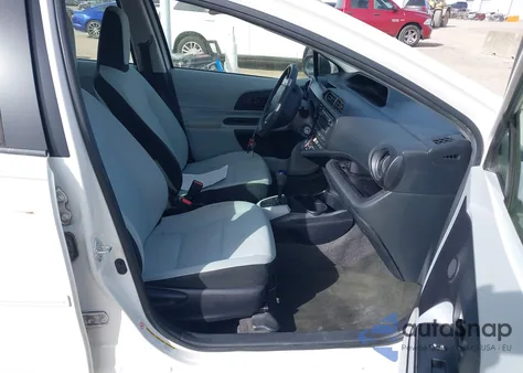 2013 Toyota Prius C One из США, поврежденный, VIN JTDKDTB36D1058619